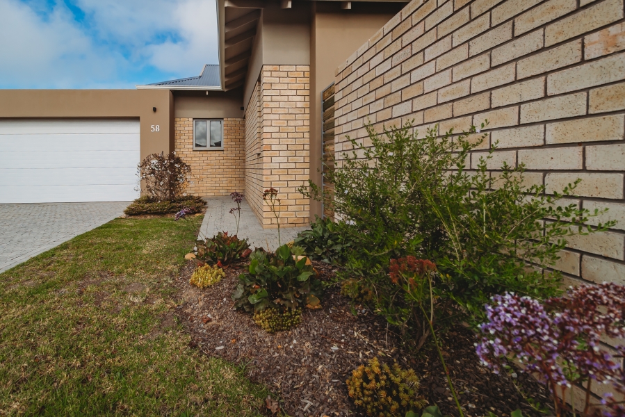 3 Bedroom Property for Sale in Hansmoeskraal A H Western Cape